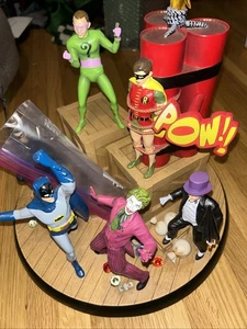 Hamilton Collection Holy Bombs Away, Batman Statue Lights Up Batman NIB FF789 - Picture 1 of 4