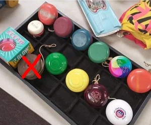 Lot of 12 Vintage Yo-Yos, Duncan & more, Wood, Plastic - Picture 1 of 4