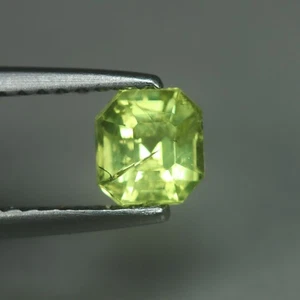 0.71 Cts_Ravishing !! Best Color_100 % Natural Unheated Chrysoberyl_Srilanka - Picture 1 of 3