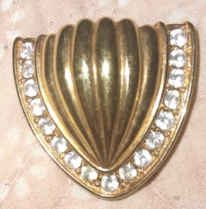 VTG 1970s Swan Signed Swarovski Crystal, Gold Tone Shield/Shell Shape Brooch Pin - Picture 1 of 3