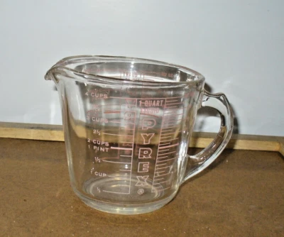 DE COLECCIÓN PYREX 4 TAZAS CUARTO 32 OZ VASO MEDIDOR JARRA 5" X 5 1/2" ALTO AÑOS 60 Foto 1 de 4