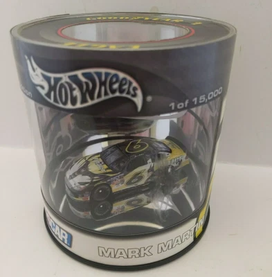 Hot Wheels Mark Martin #6 Pfizer 1:64 Batman NASCAR 2004 Ford Taurus - Image 1 of 4