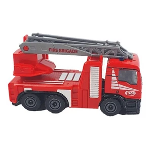 Majorette Man TGS Fire Truck Die Cast and Plastic With Ladder Truck 6-Wheeler - Picture 1 of 7