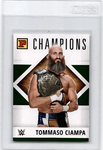 Panini 2022 WWE debut internacional exclusivo verde Tommaso Ciampa - Imagen 1 de 2