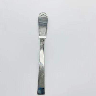 Cuchillo de mantequilla WM A ROGERS de acero inoxidable con patrón Northland Foto 1 de 4