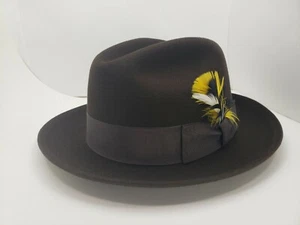 CAPPELLO FEDORA IN FELTRO IN PELLICCIA MARRONE SCURO BILTMORE ROYAL PINCH FATTO IN CANADA - Foto 1 di 8