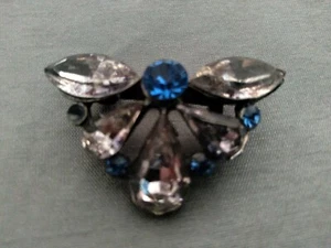 Vintage blue And Clear Rhinestone Brooch - Picture 1 of 4