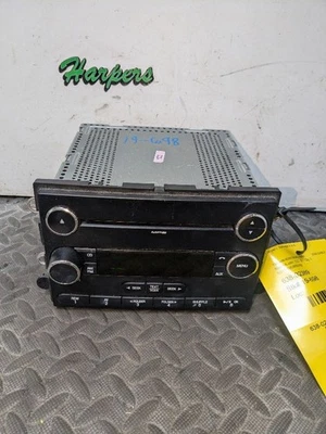 Radio AM FM CD MP3 ID 8G1T-18C869-FB compatible con 08-09 SABLE Foto 1 de 4