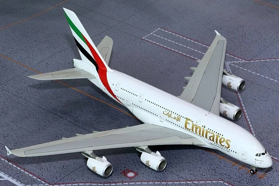 Emirates Airbus A380 A6-EEK GeminiJets G2UAE490 escala 1:200 RARO Foto 1 de 1