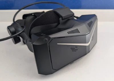 Pimax Crystal VR Headset  w/Eye Tracking No Controllers 2880x2880 Resolution - Image 1 of 3