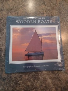 Calendar of Wooden Boats Calendar 1995 Pics By Benjamin Mendlowitz - Foto 1 di 9
