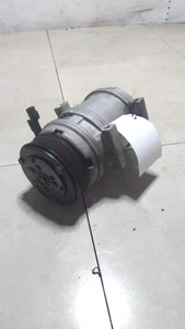 LDV DELIVER 9 A/C COMPRESSOR 2.0, DIESEL, 07/20 - Picture 1 of 5