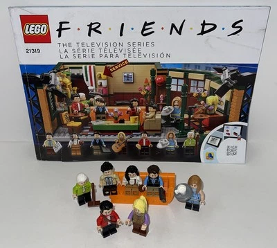 Complete set of Lego mini figure friends central perk set 21319 & Manual - Image 1 of 4