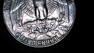 1983 D US Quarter Double Die error reverse - Picture 1 of 8