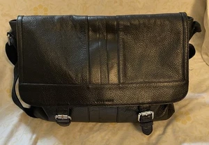 COLE HAAN Black Pebbled Leather Large Messenger Commuter Business Bag - Picture 1 of 9