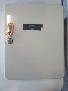 Key Storage Box Wall mounted 81 keys + 50 Key Chain - Picture 1 of 4