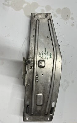 Conjunto de protector de cinturón Polaris Switchback Assault 800 2011 1017418 Foto 1 de 2