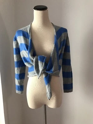 Cárdigan corto rosa Victoria's Secret azul/gris a rayas pelo de conejo talla S Foto 1 de 4