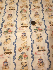 Fabric 1.5 YD Childrens Pastel Teddy Bears Bunnies Duck ABC Nursery Baby Quilt - Picture 1 of 1