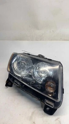 2014-2017 Jeep Compass Right Hand Headlight Assembly Halogen WITH PROJECTOR Oem - Image 1 of 2