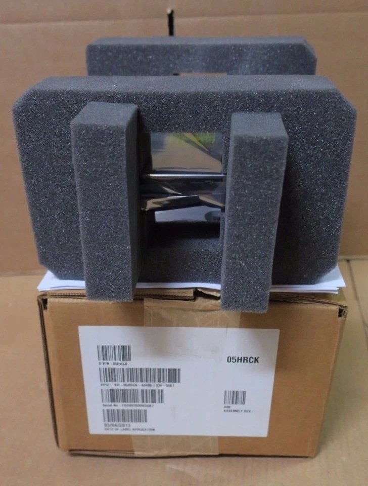 NEW 5HRCK Dell EqualLogic 100GB SSD Solid State Drive For PS6010S  - Image 1 of 1