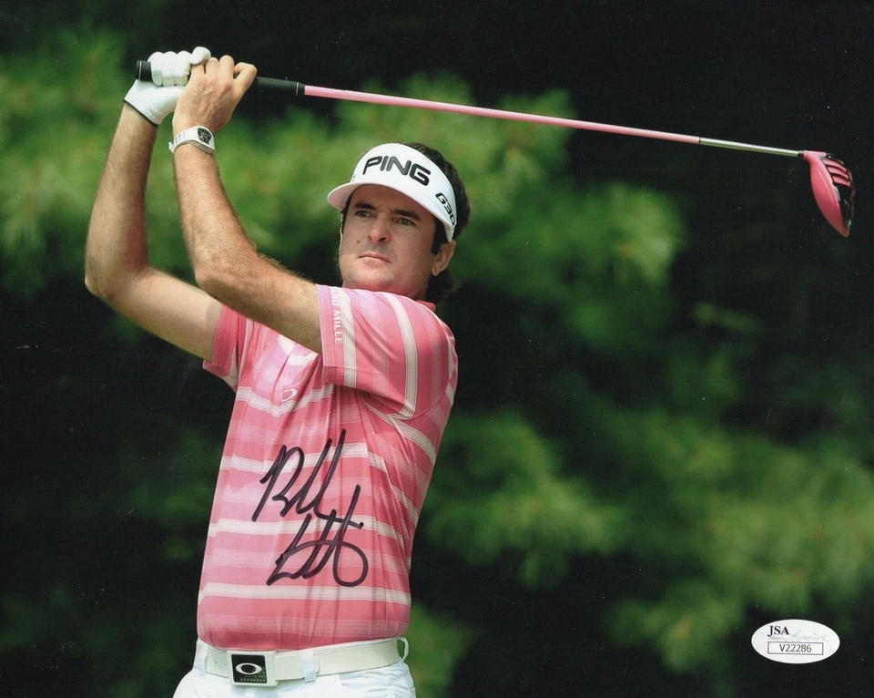 BUBBA WATSON HAND SIGNED 8x10 COLOR PHOTO       AMAZING POSE ON COURSE       JSA - Image 1 of 1
