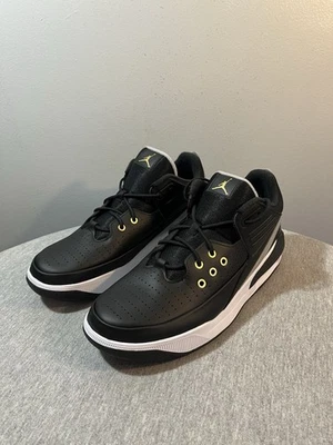 Zapatos de baloncesto Nike Jordan MAX AURA 5 negros/dorados metálicos para hombre 12 DZ4353-017 Foto 1 de 4