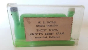 Vintage Ditta Martinelli Needle Threader Sewing Souvenir Knotts Berry Farm - Picture 1 of 7
