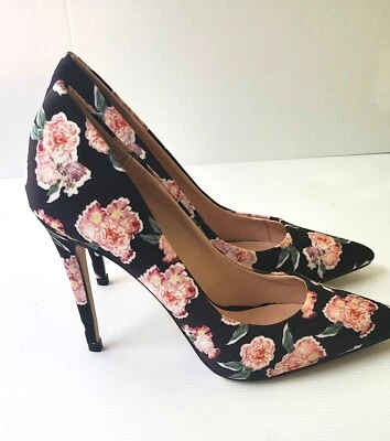 Nuevo Mujer Zapatos Aldo Talla 7 Tacón Alto Bomba Negro Flor Estilo CHOEWIA-56 Foto 1 de 4