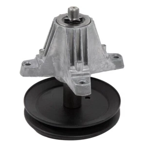 CUB CADET 918-06991 OEM SPINDLE ASSEMBLY - Picture 1 of 2