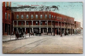 Postcard Putnam House, Bennington, Vermont, Exterior, Horse, Carriage, Trolley  - Picture 1 of 2