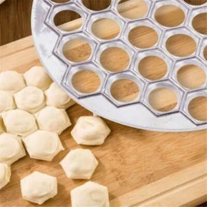 37 Löcher Pelmeni Knödel DIY Teigtaschen Gebäck Küche Werkzeuge.Form Maker Home - Bild 1 von 10