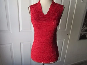 Size: S UNBRANDED Red V-Neck Blouse Top Sleeveless Textured Slim Fit Womens  - Foto 1 di 9