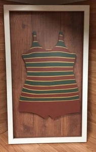 Authentische gerahmte Kunst von Disney Boardwalk Inn Vintage Badesuite ohne Glas - Bild 1 von 11