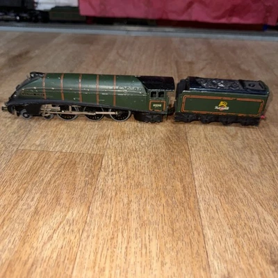 HORNBY-DUBLO 3211 BRITISH RAILWAYS 4 -6-2  A4 LOCO 60016 SILVER KING Tender - Image 1 of 4