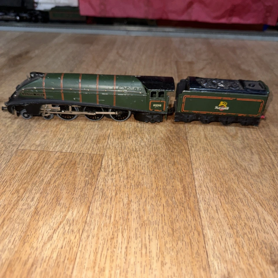 Hornby-dublo 3211 British Railways 4-6-2 A4 LOCO 60016 SILVER KING Tender Foto 1 de 4