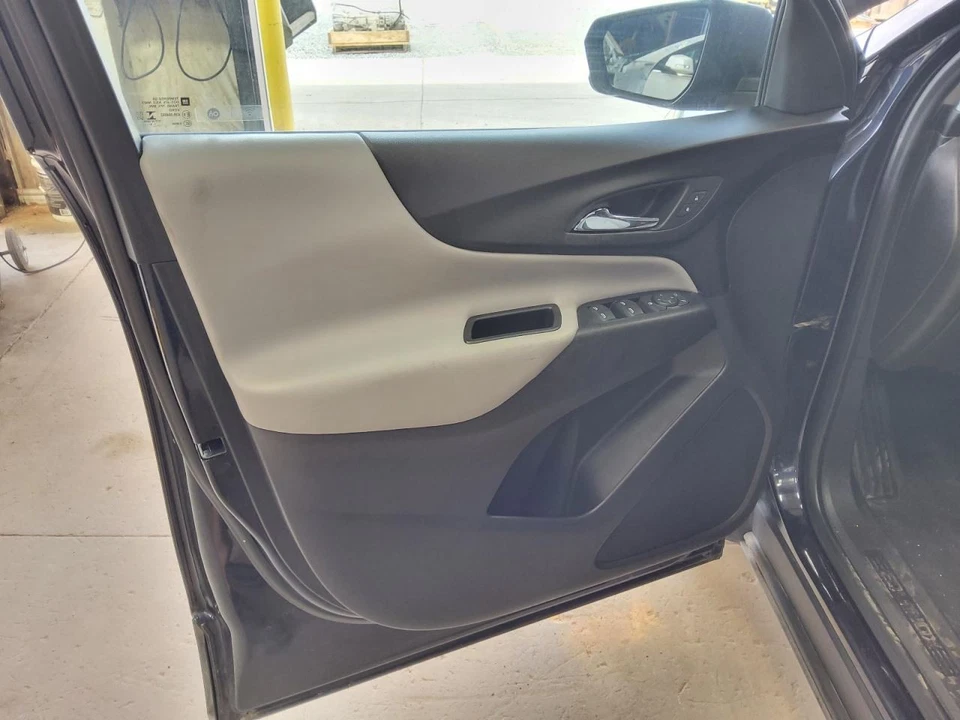 EQUINOX   2020 Front Door Trim Panel 490714 - Image 1 of 1
