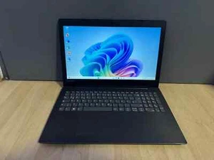 Lenovo Laptop | i3-6006U | 8GB DDR4 | 240GB SSD | 15,6" | Win 11 | Akku sehr gut - Afbeelding 1 van 5