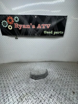 82 YAMAHA VIRAGO XV920 XV 920 TRIPLE ABRAZADERA HORQUILLA DELANTERA EMBLEMA CROMO EMBELLECEDOR CUBIERTA Foto 1 de 4