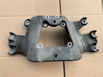 Audi A6 2005-2008 3,2 L tracción delantera caja de cambios soporte travesaño OEM Foto 1 de 4