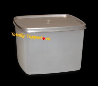 Tupperware Square Round 30 oz. Container Keeper Vintage Metallic Silver NOS ❤️ Foto 1 de 2