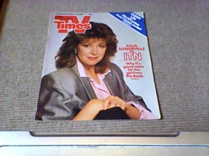 TV TIMES 1987 JULIA SOMERVILLE PENELOPE KEITH LARRY HAGMAN BUSTER KEATON 007 - Picture 1 of 1