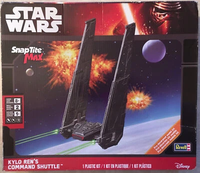 Star Wars Kylo Ren's Command Shuttle SnapTite Max Model Kit Revell 85-1826 - Image 1 of 4
