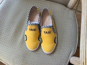 Kate Spade Slip On Yellow Canvas Taxi Sneakers Wm US 7.5M - Picture 1 of 6
