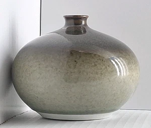 Bud Vase Signed RP Brown Green 3 Inch Speckled  - Bild 1 von 10