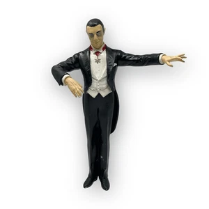 Universal Monsters Dracula Vinyl Built Model Kit Vintage 1988 Horizon Flawed - Picture 1 of 12