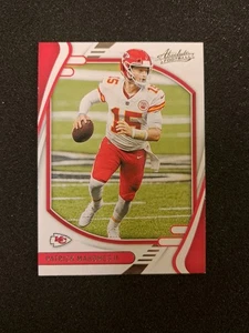 Panini Absolute Football 2021 Patrick Mahomes II Chiefs #1 NFL Trading Card - Bild 1 von 1