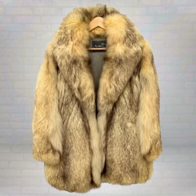 Vintage 70s Natural Canadian Lynx Fur Coat, Luxury Fur Outerwear Size Medium - Image 1 of 4