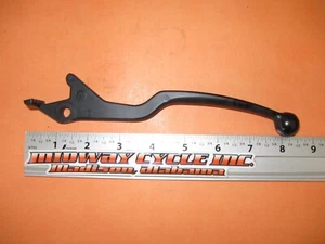 SUZUKI DR650 GN125 LTF250 LT250 NOS OEM RIGHT HANDLEBAR LEVER 57421-13001  jh - Picture 1 of 8