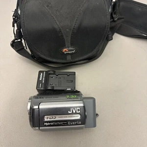 Caméscope JVC GZ-MG130U - Photo 1/15